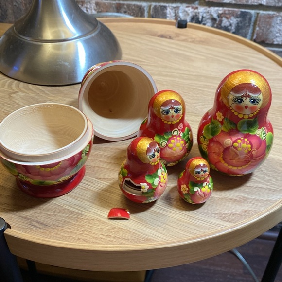 Russian Wooden Kachina Stacking dolls. Four stack in main doll. One flaw shown - Picture 8 of 11